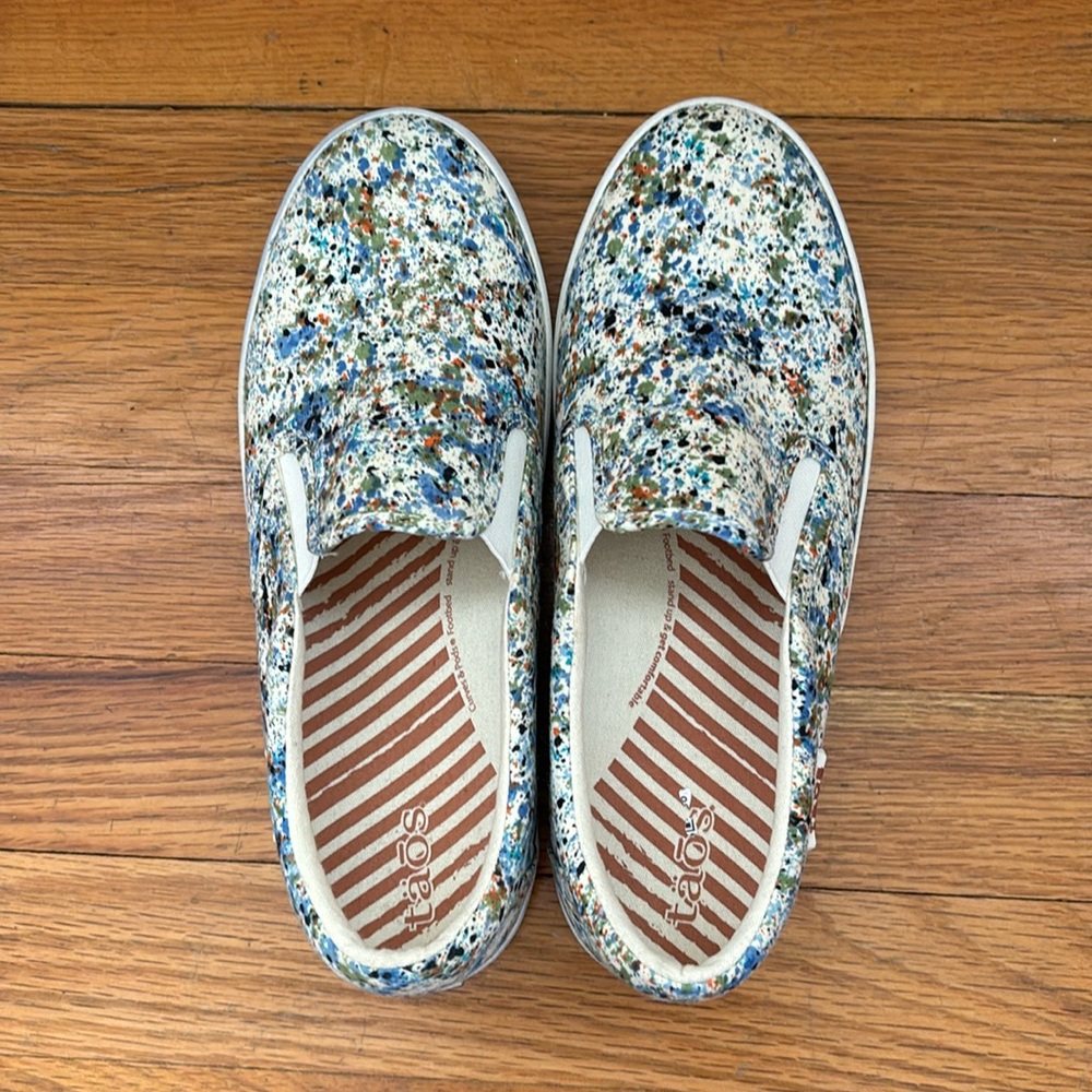 Taos Ladies Dandy Canvas Shoes size 7